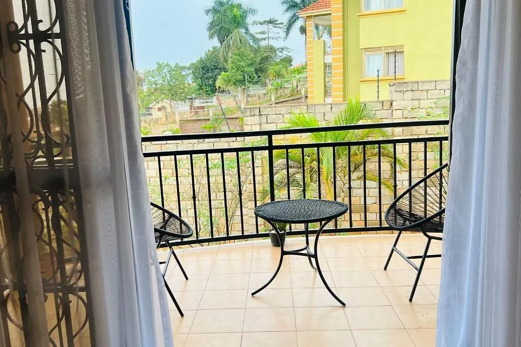Relaxing 2-Bedroom Apartment With Parking Space. Kampala 0*,  Uganda